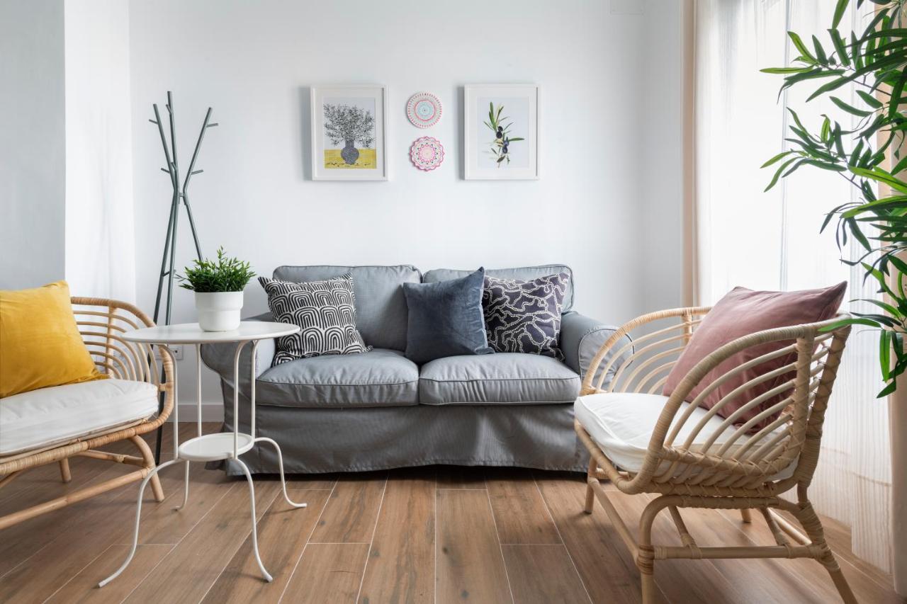 Mino Suite Apartment Sevilla Bagian luar foto